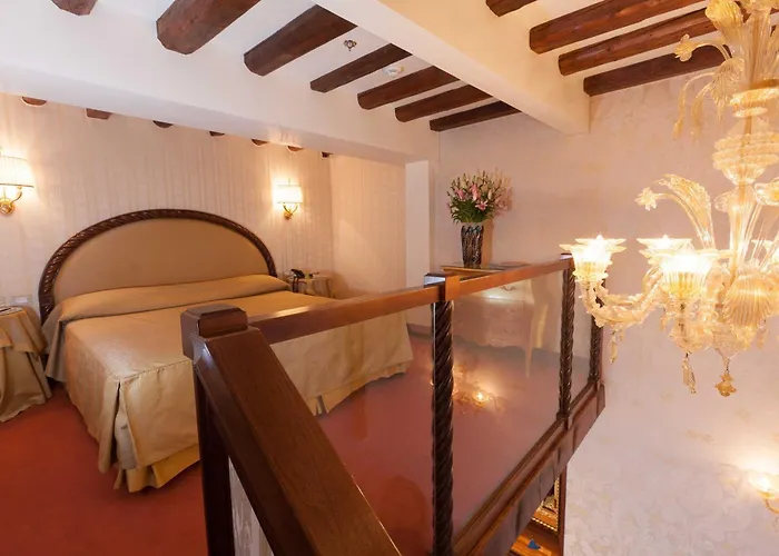 Hotel Palazzo Stern 4*