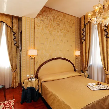 Hotell Palazzo Stern 4*