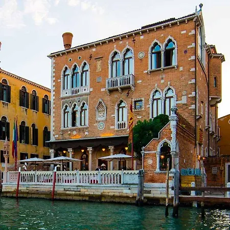 Palazzo Stern 4* Veneza