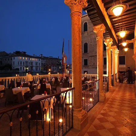 Hotell Palazzo Stern 4*