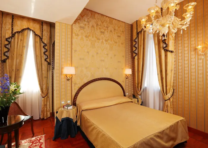 Palazzo Stern Hotell 4*