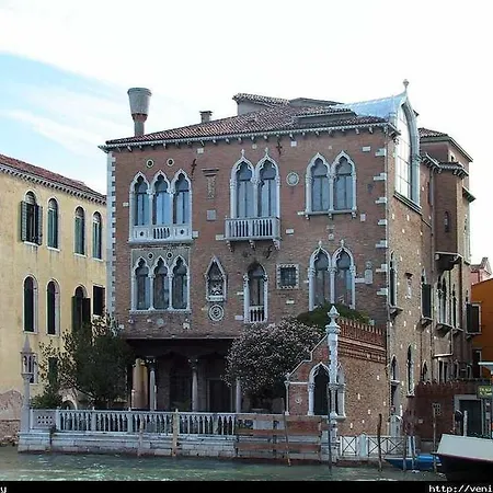 Palazzo Stern 4*