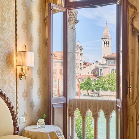 Palazzo Stern 4*