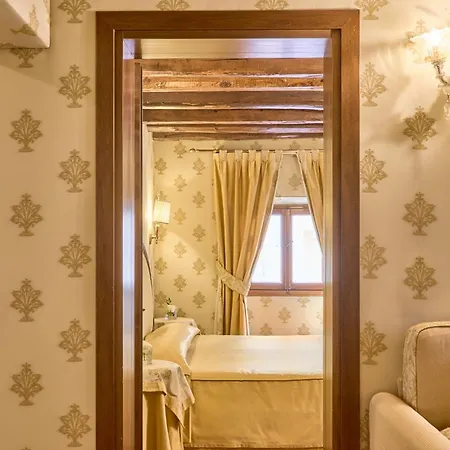 Palazzo Stern Hotel 4*