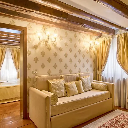 Hotel Palazzo Stern