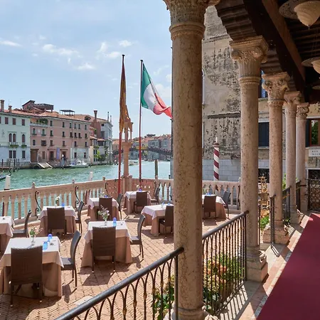 Palazzo Stern 4*