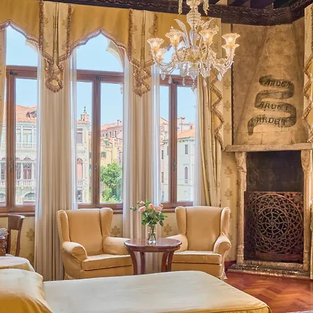 Palazzo Stern 4* Venezia