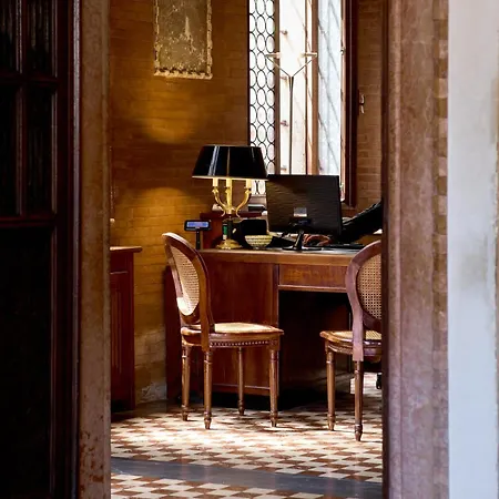 Palazzo Stern 4*