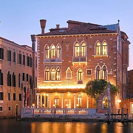Palazzo Stern 4* Veneza