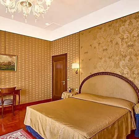 Palazzo Stern 4* Veneza