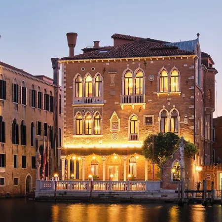 Palazzo Stern Hotel 4*