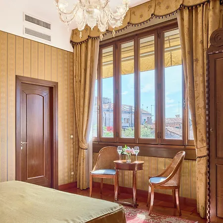 Hotel Palazzo Stern 4*