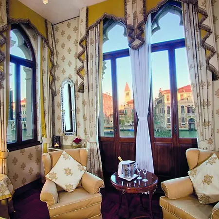 Palazzo Stern Отель