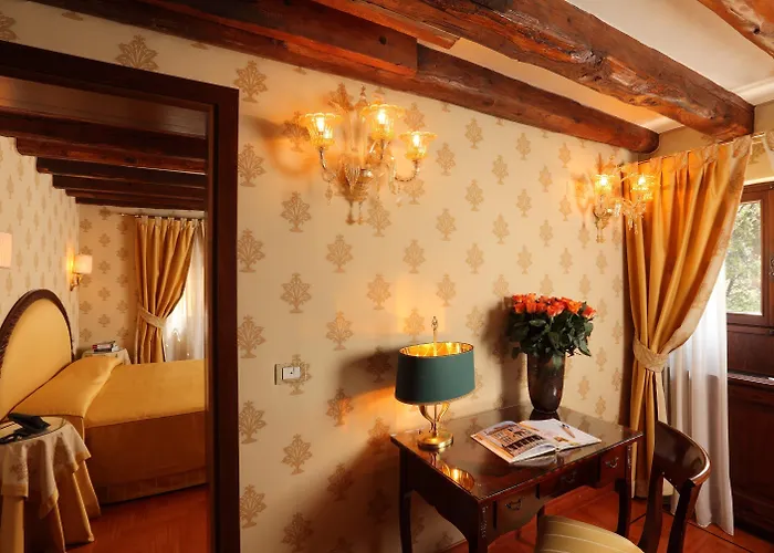 Palazzo Stern 4* Wenecja