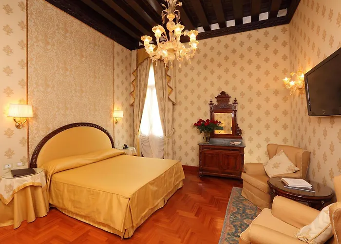 Palazzo Stern 4*